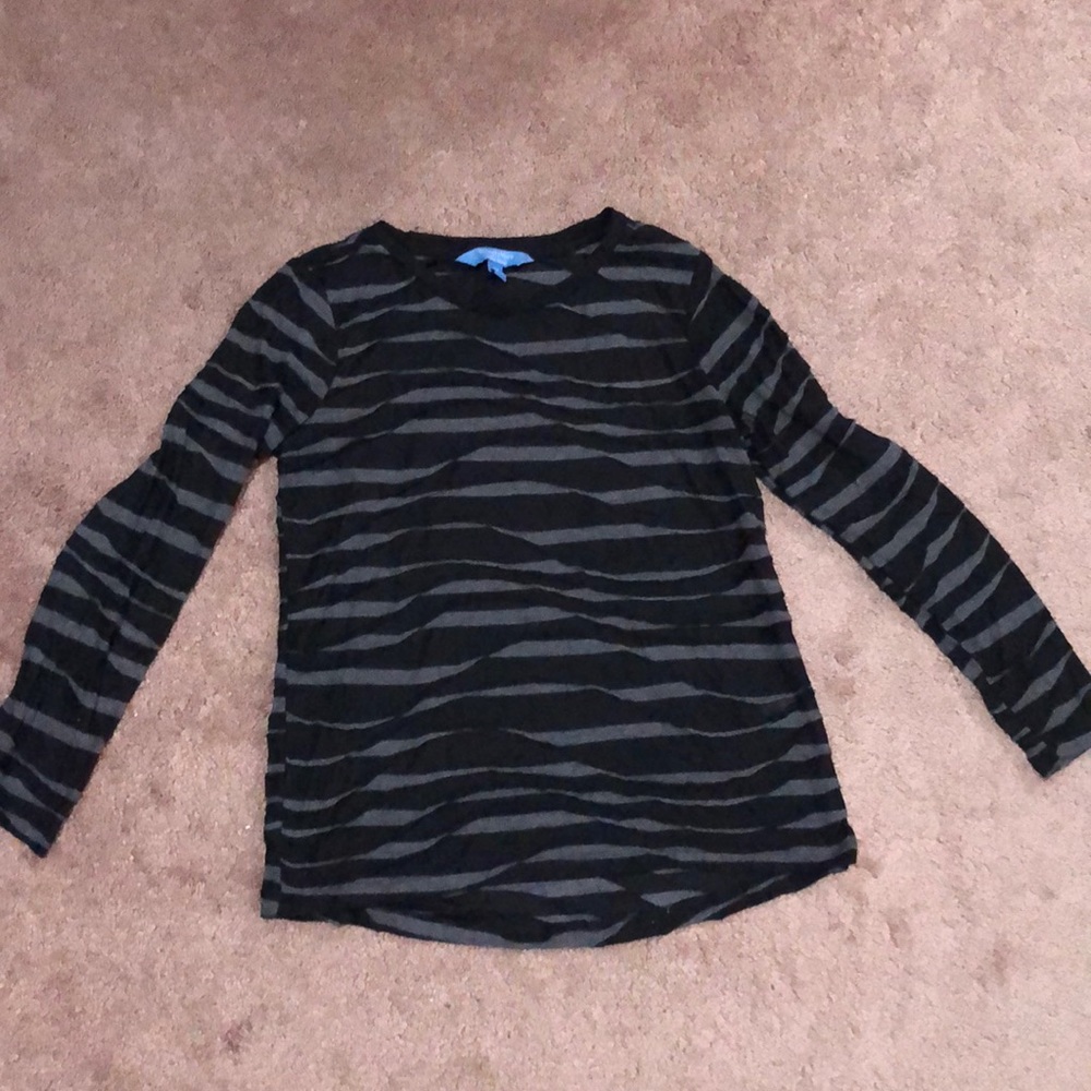 Simply Vera long sleeved T-shirt. Size PM